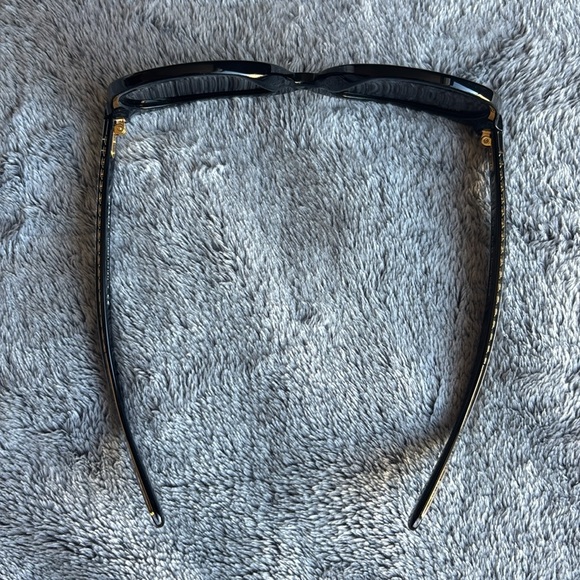 COACH 55mm Gradient Round Sunglasses HC8321 in Black NWT - Picture 8 of 8